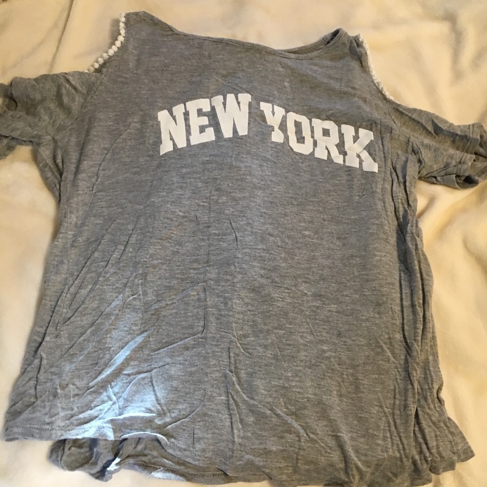 Cut out shoulder t-shirt